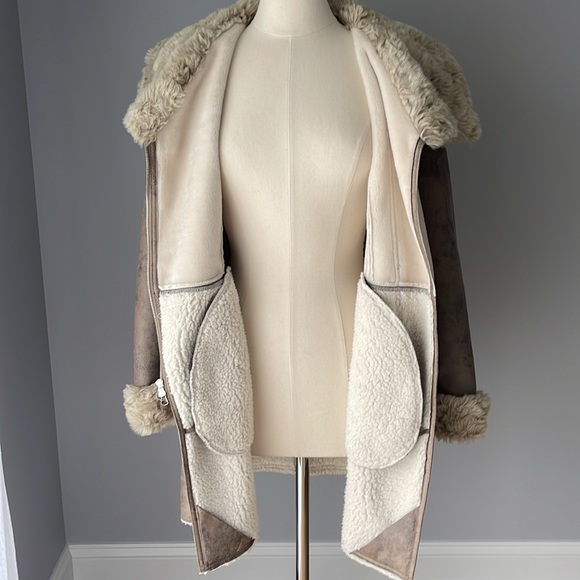Laundry by Shelli Segal Women Taupe/Ivory Faux Suede & Fur Trim Coat size S - Picture 6 of 10